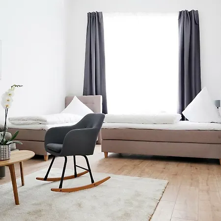 Blisse By Rockchair L Superhost Status L 5 Schlafzimmer 3 Baeder 3 Balkone L Family & Business Flair Welcomes You! Appartamento