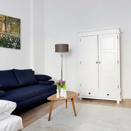 Blisse By Rockchair L Superhost Status L 5 Schlafzimmer 3 Baeder 3 Balkone L Family & Business Flair Welcomes You!