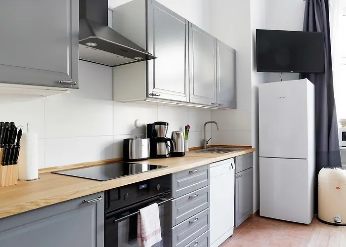 Blisse By Rockchair L Superhost Status L 5 Schlafzimmer 3 Baeder 3 Balkone L Family & Business Flair Welcomes You! شقة *