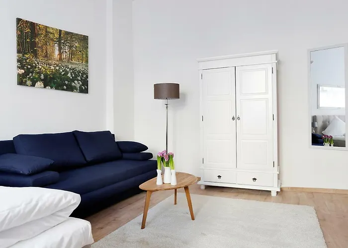 Blisse By Rockchair L Superhost Status L 5 Schlafzimmer 3 Baeder 3 Balkone L Family & Business Flair Welcomes You!