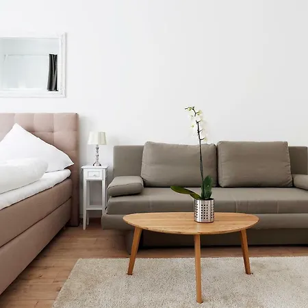 Διαμέρισμα Blisse By Rockchair L Superhost Status L 5 Schlafzimmer 3 Baeder 3 Balkone L Family & Business Flair Welcomes You! Βερολίνο